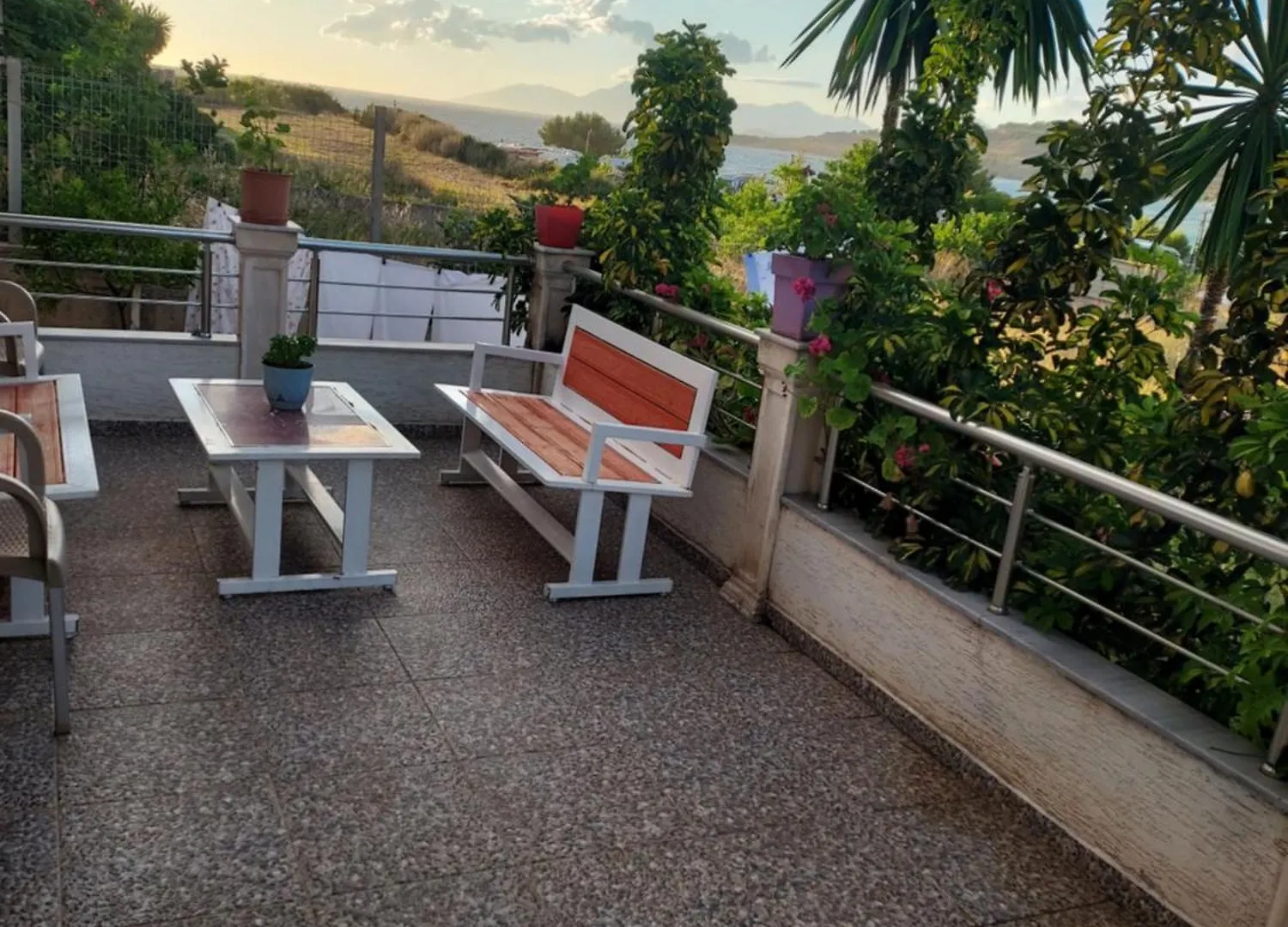 Eden Sea View Apartment Ksamil