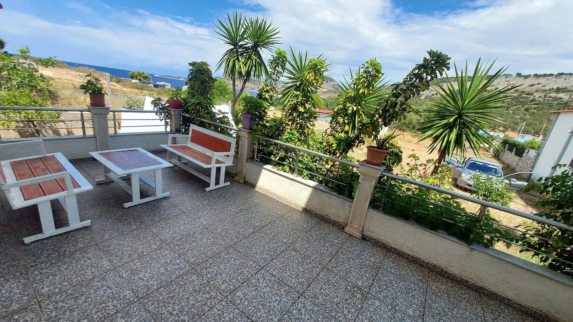 Eden Sea View Apartment Ksamil