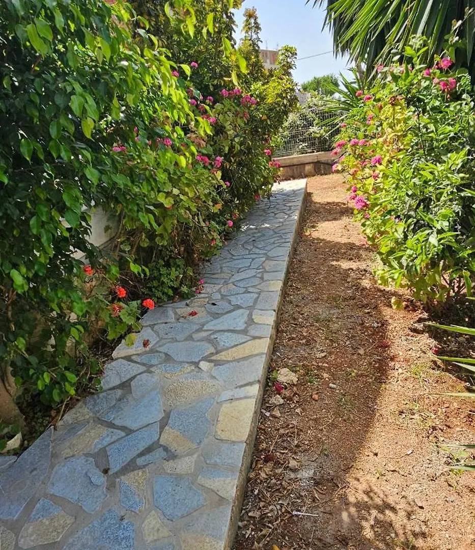 Eden Sea View Apartment Ksamil