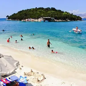 Apartment Petro's, Ksamil