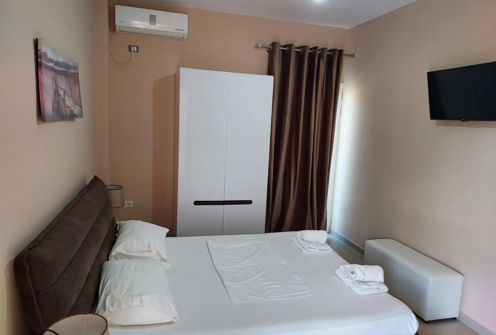 Eden Sea View Apartment Ksamil