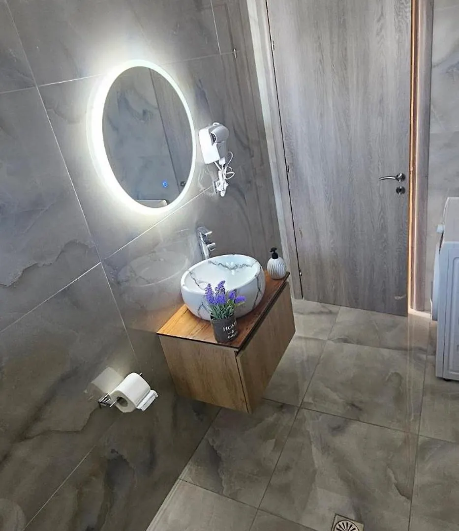 Eden Sea View Apartment Ksamil