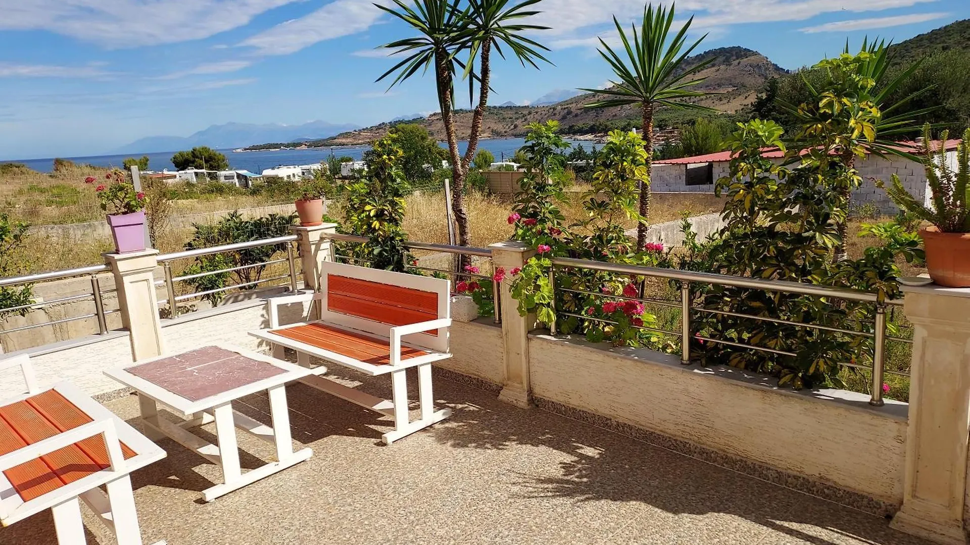 Eden Sea View Apartment Ksamil Albania